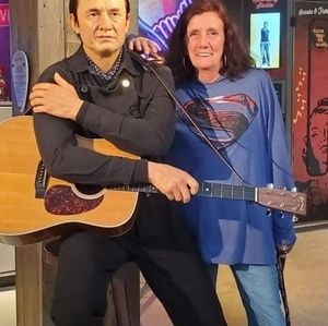 Meet your Posher, Donna